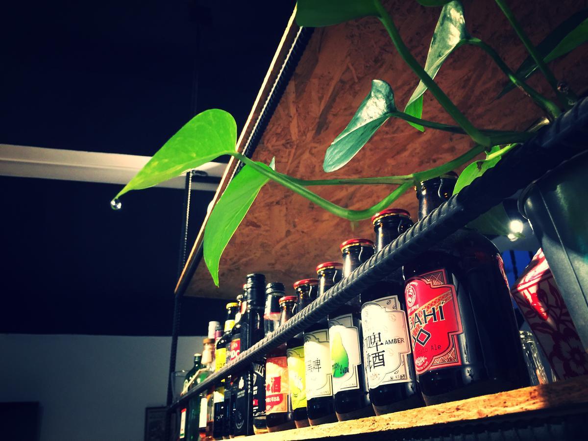 男子漢青年旅店 Manzhou Εξωτερικό φωτογραφία